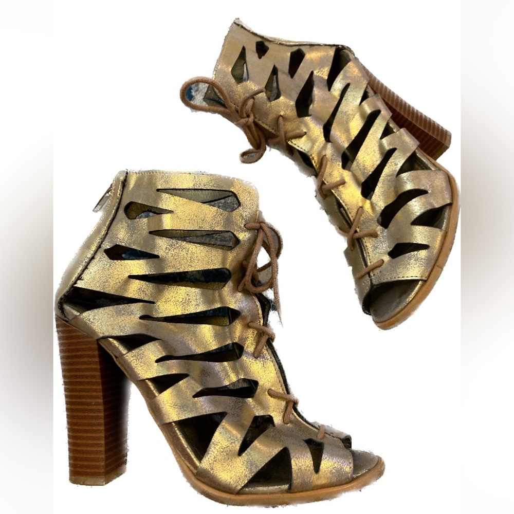 Call It Spring Gold Metallic Bootie Lace Up Block High Heels Zip Up Chunky | 7.5